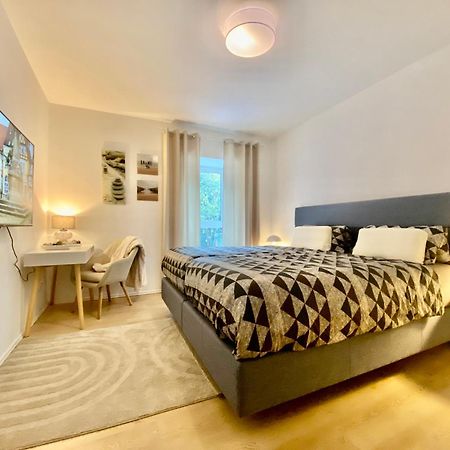 Sleep Well Apartments Detmold - Tempur Beds- Neu - Top Lage - Free Parking - Wifi 外观 照片