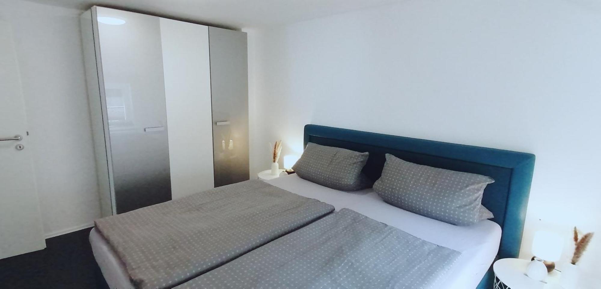Sleep Well Apartments Detmold - Tempur Beds- Neu - Top Lage - Free Parking - Wifi 外观 照片