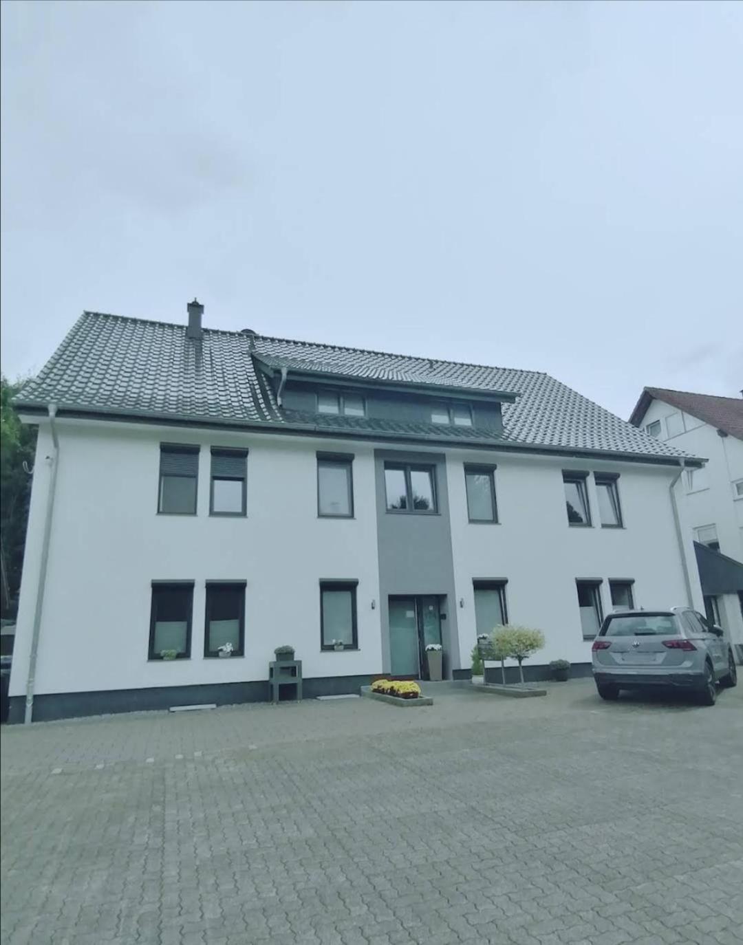 Sleep Well Apartments Detmold - Tempur Beds- Neu - Top Lage - Free Parking - Wifi 外观 照片