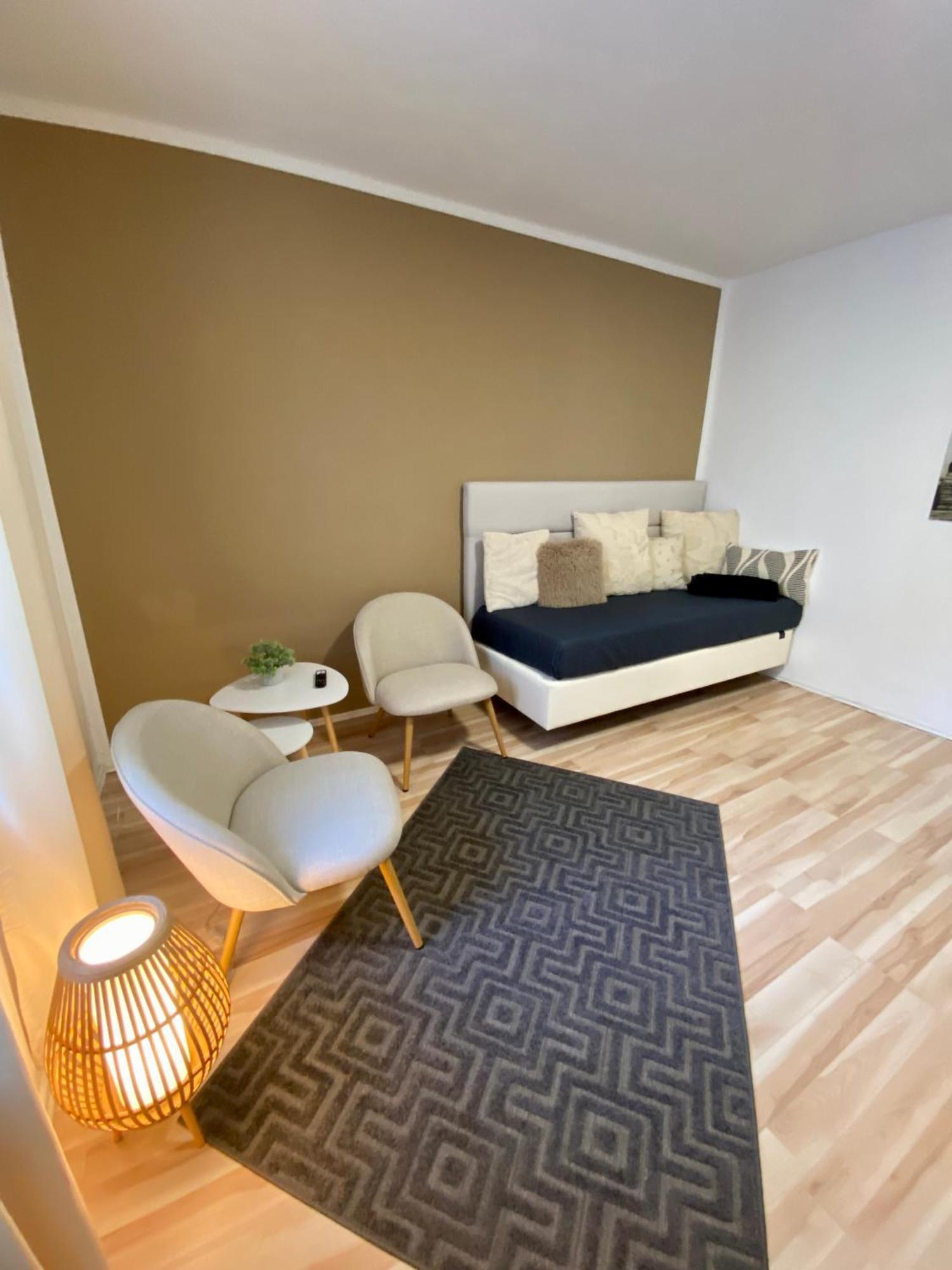Sleep Well Apartments Detmold - Tempur Beds- Neu - Top Lage - Free Parking - Wifi 外观 照片
