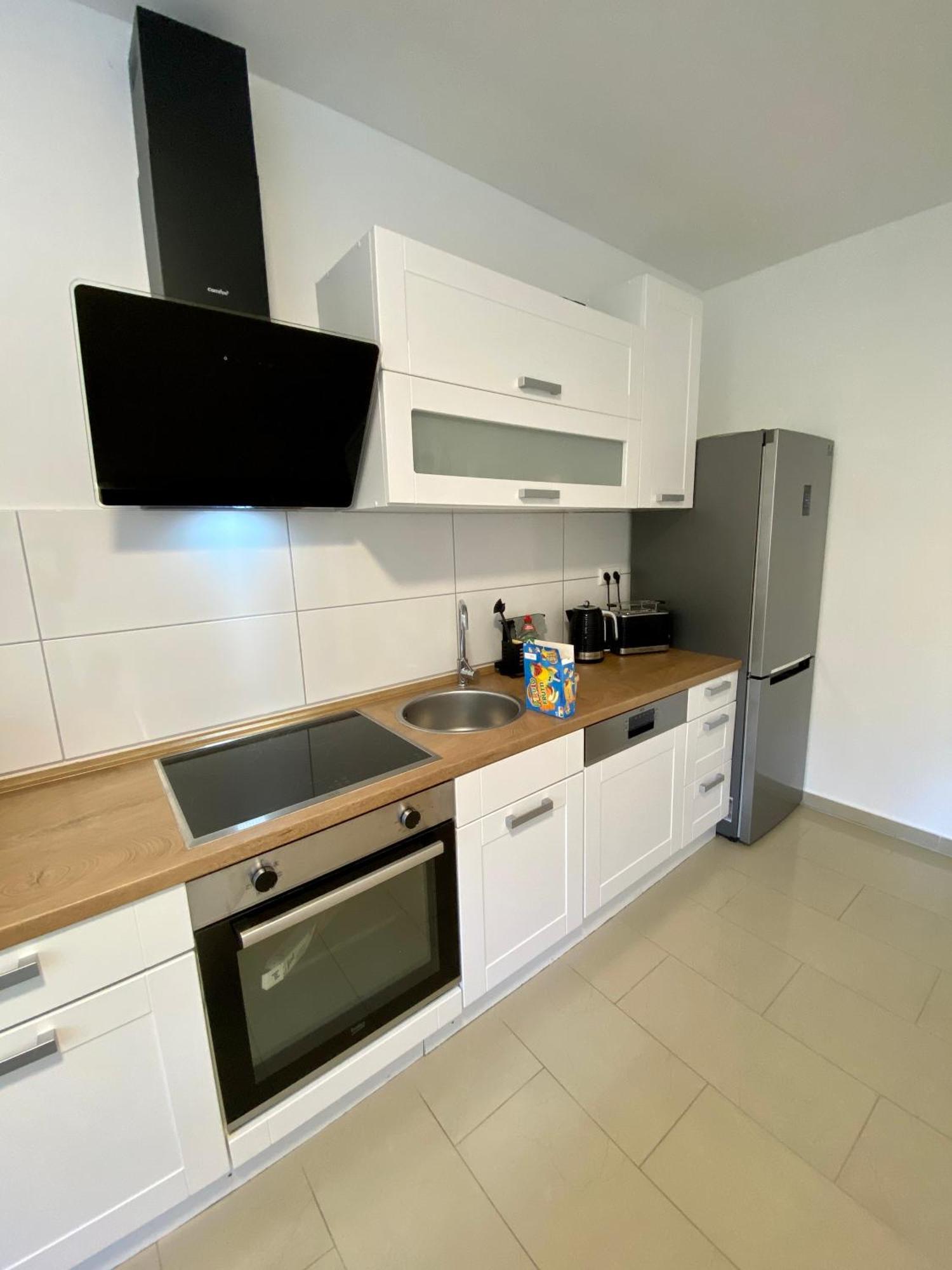Sleep Well Apartments Detmold - Tempur Beds- Neu - Top Lage - Free Parking - Wifi 外观 照片