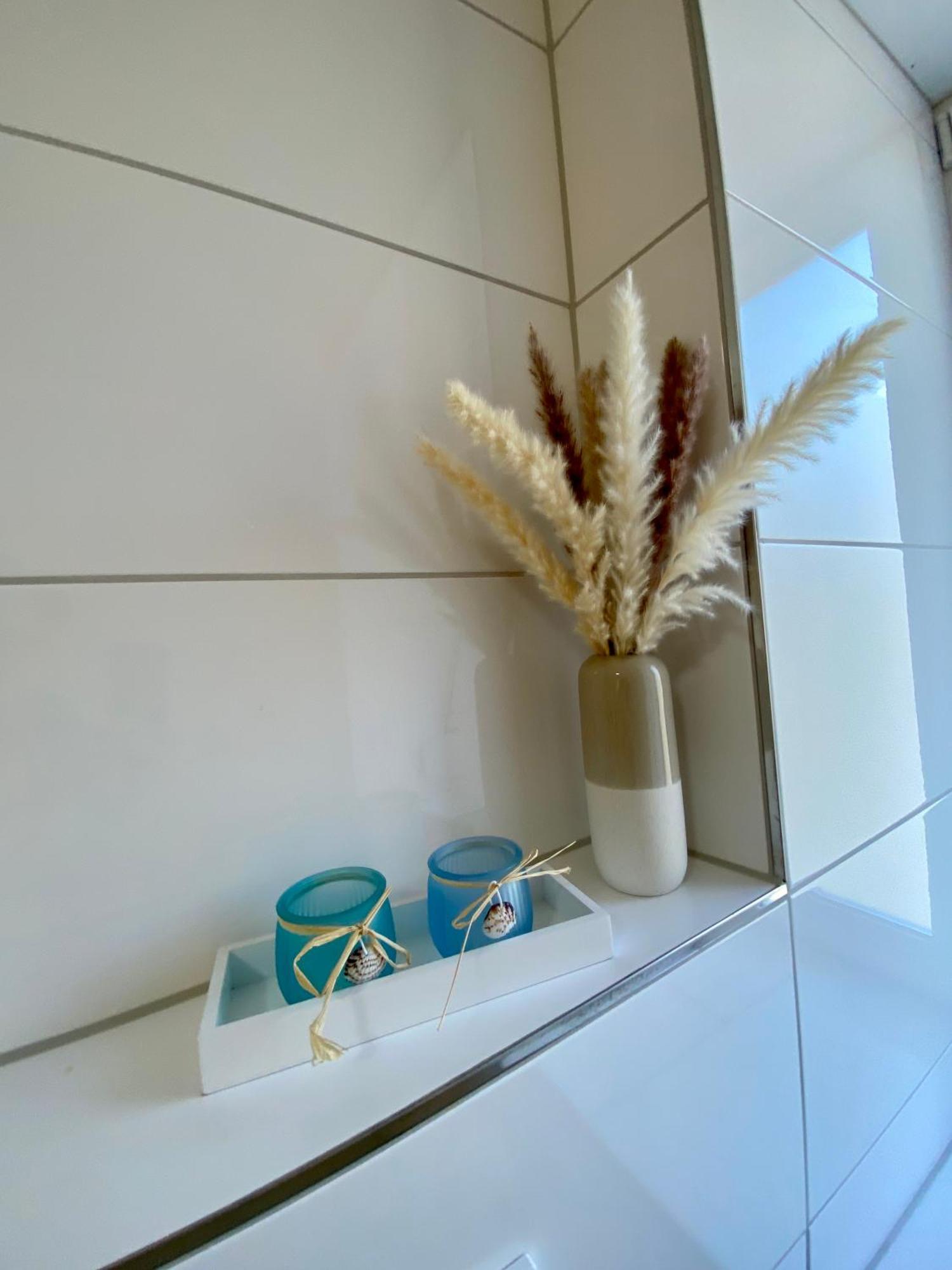 Sleep Well Apartments Detmold - Tempur Beds- Neu - Top Lage - Free Parking - Wifi 外观 照片
